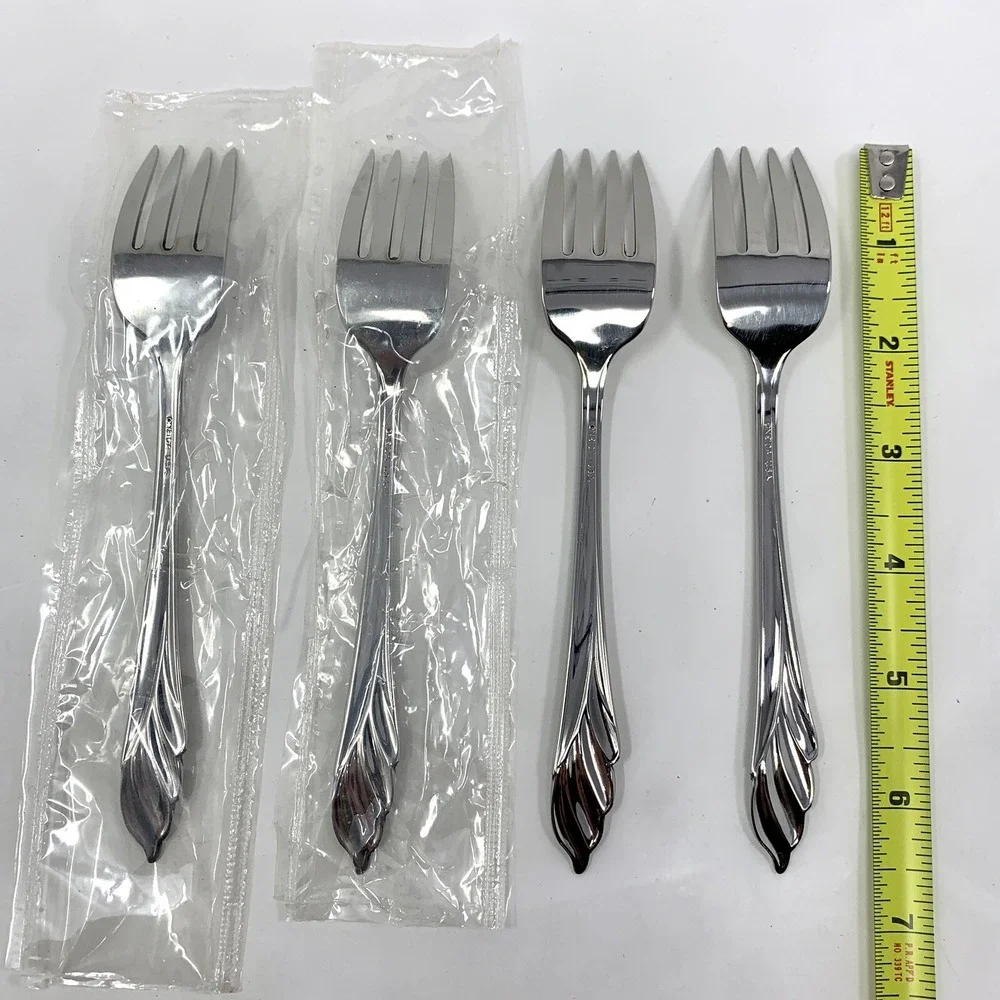 Set of 4 Oneida USA Liberty's Light Salad Fork Stainless Flatware 6.75